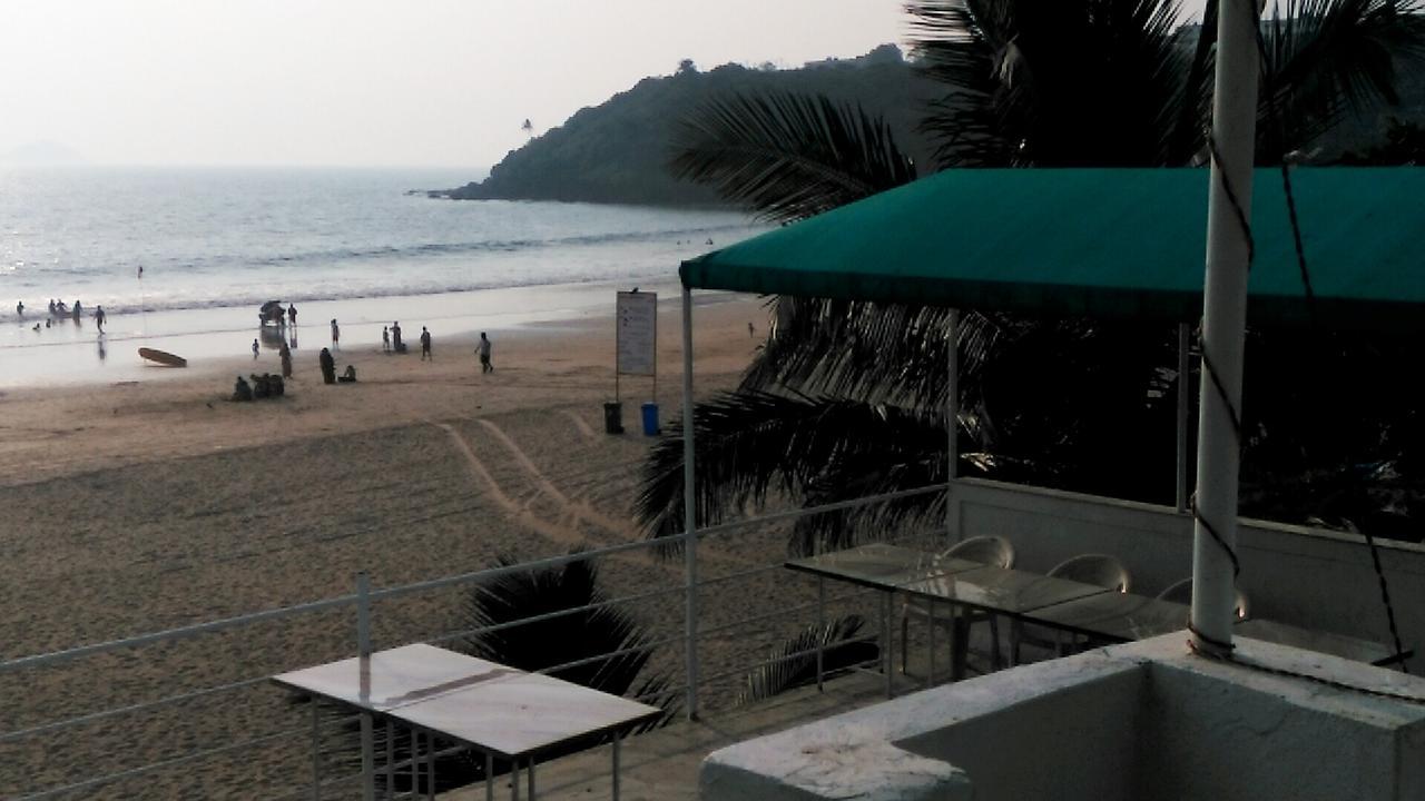 Saritas Guest House - Bogmalo Beach ภายนอก รูปภาพ